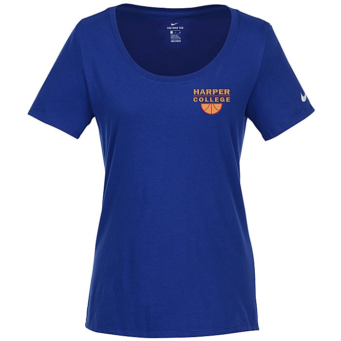 embroidered nike t shirt