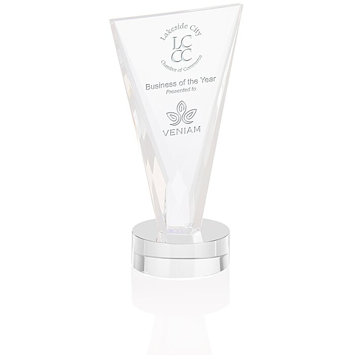 Valiant Crystal Award 9" 24 hr 156509924HR